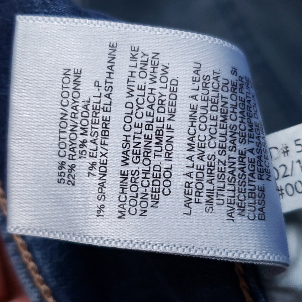 Express Stretch Performance Cropped Legging Jeans… - image 7